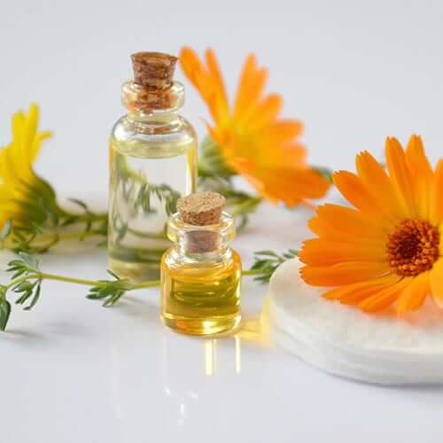  huile essentielle univers BIO pharmacie des Rochelles